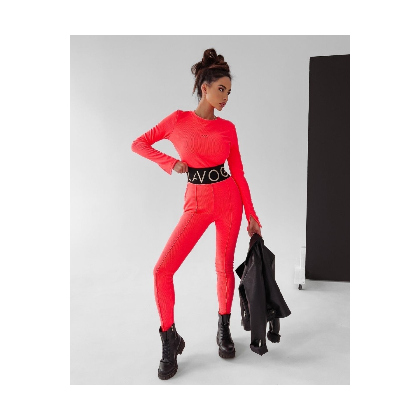 Legginsy damskie OLAVOGA SUSAN neon róż - FashionPlace - 2
