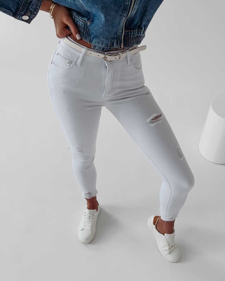 Spodnie jeansowe damskie OLAVOGA BARIA 252 biały - FashionPlace - 2