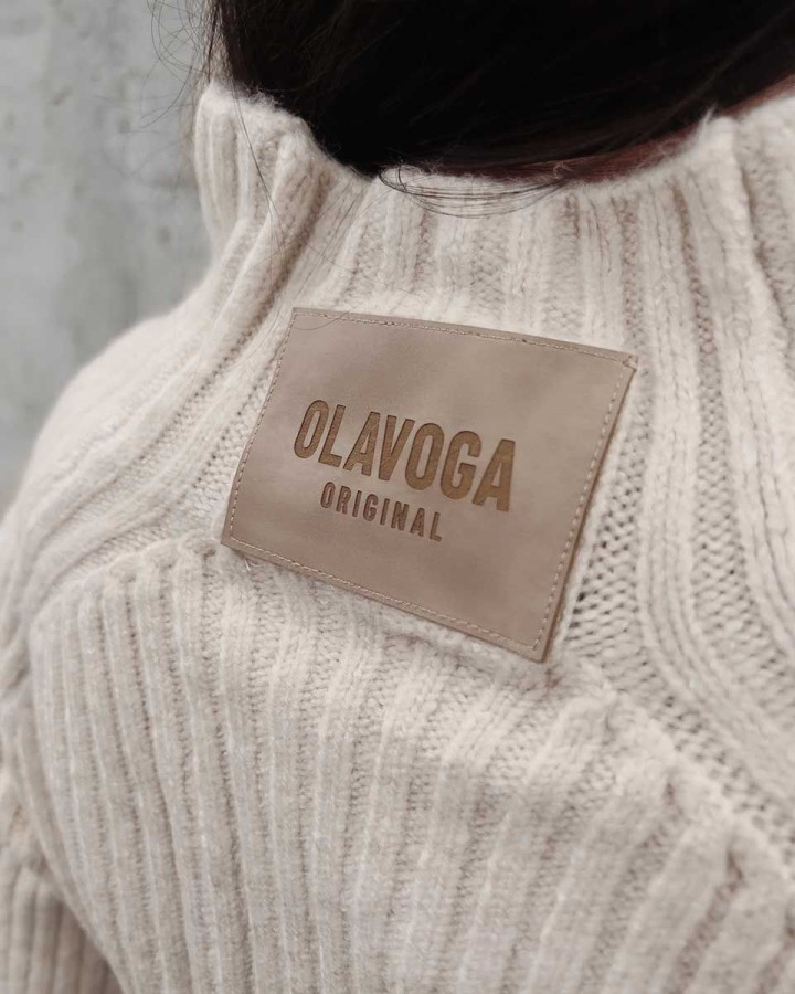 Sweter damski OLAVOGA Lope 2023 beż - FashionPlace - 5
