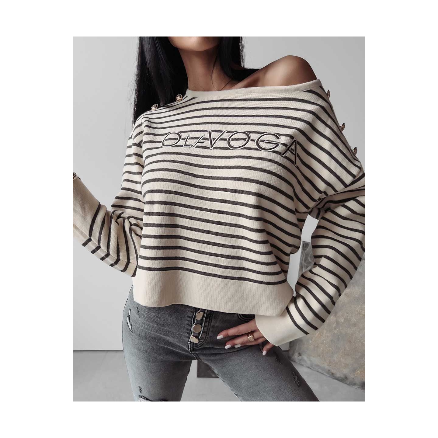 Sweter damski OLAVOGA CAMILA 2023 beż - FashionPlace - 3