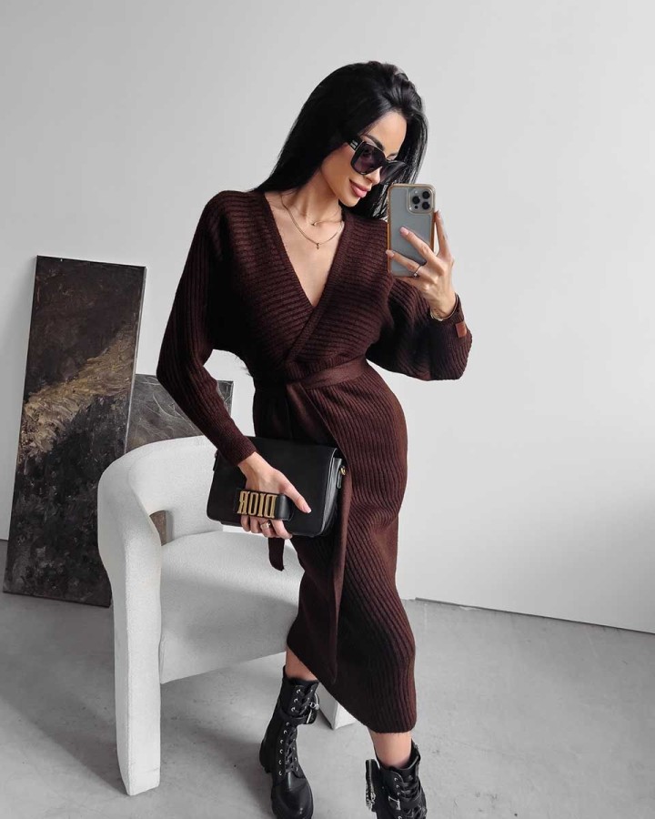 Sukienka OLAVOGA ALETTA 2023 brąz - FashionPlace - 1
