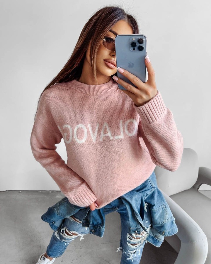 Sweter damski OLAVOGA COFFEE 2024 pudrowy róż - FashionPlace - 3