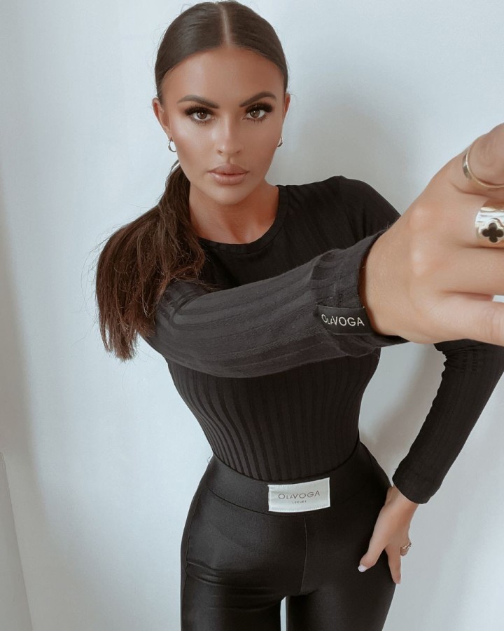 Bluzka damska OLAVOGA BASIC RIB czerń - FashionPlace - 1