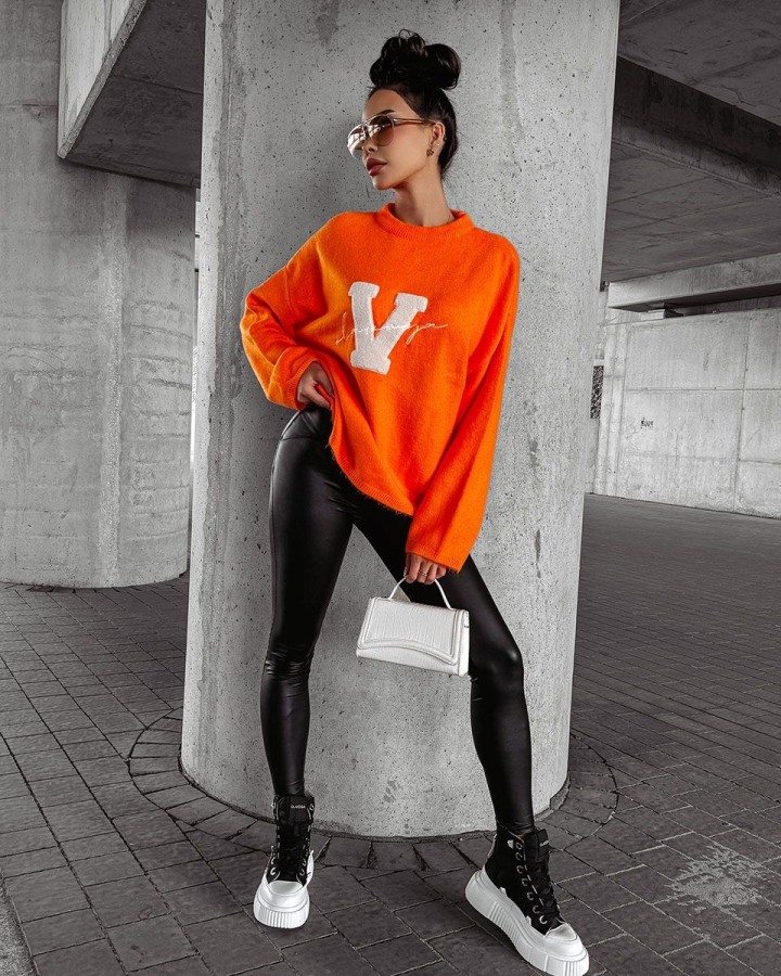 Sweter damski OLAVOGA VICI 2024 neon pomarańcz - FashionPlace - 1