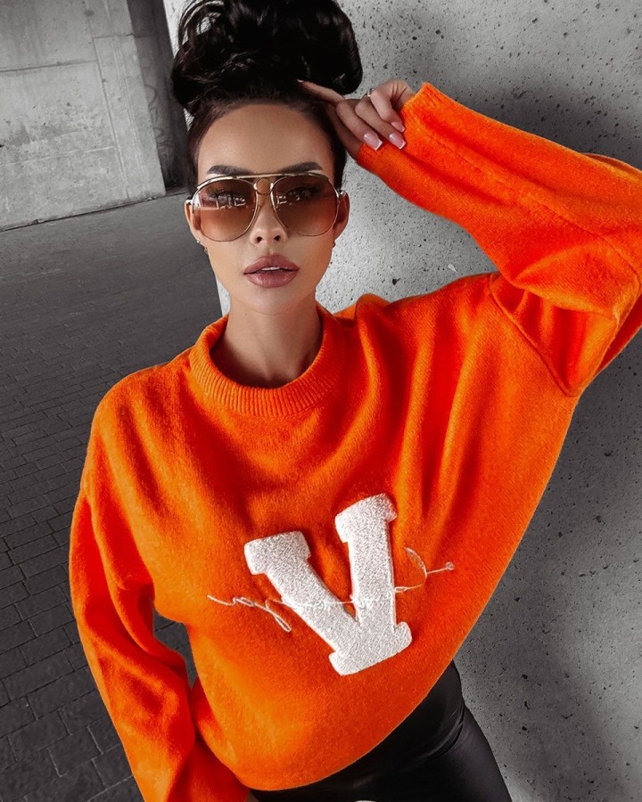Sweter damski OLAVOGA VICI 2024 neon pomarańcz - FashionPlace - 2