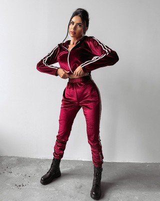 Komplet damski OLAVOGA JUNTO 2024 bordo - FashionPlace - 1