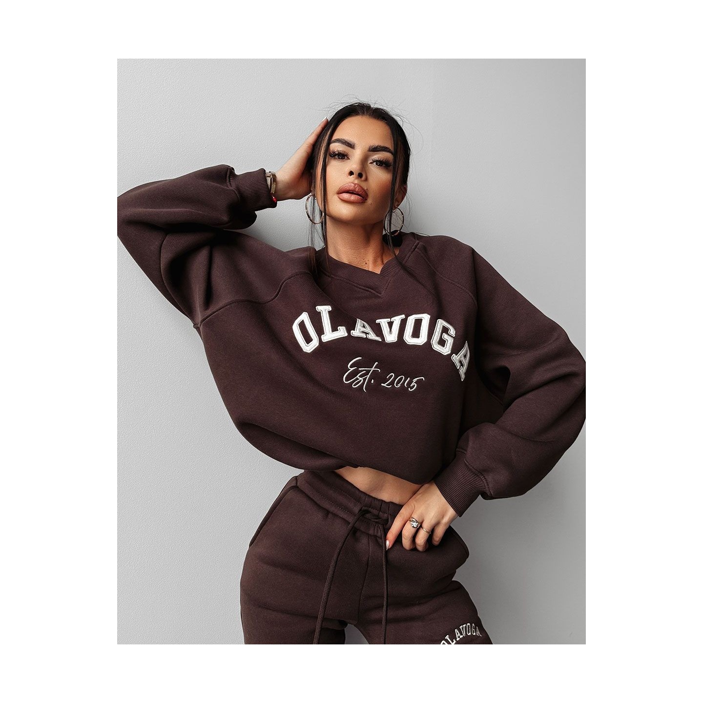 Komplet damski OLAVOGA ELITALI 2024 brąz - FashionPlace - 3
