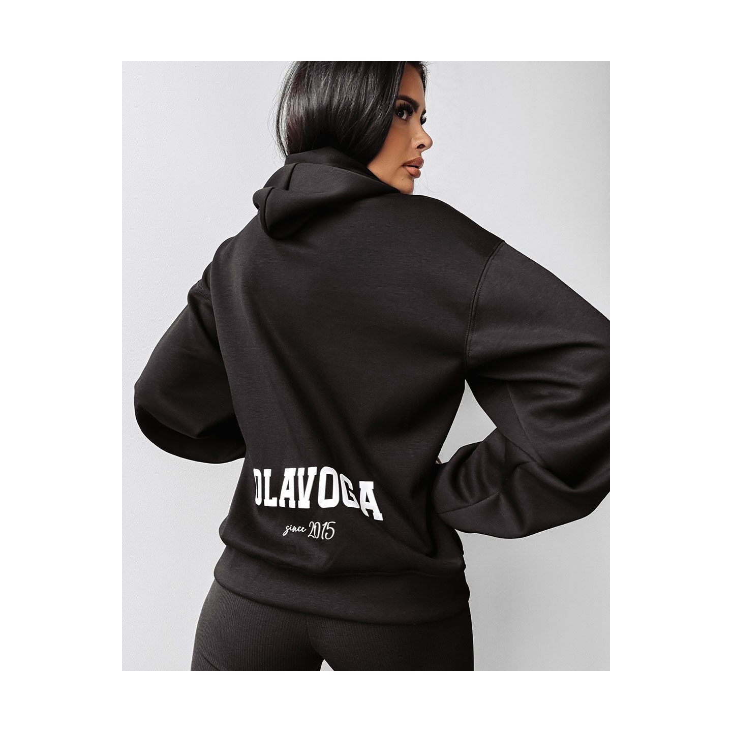 Bluza damska OLAVOGA AROZI 2024 czerń - FashionPlace - 2