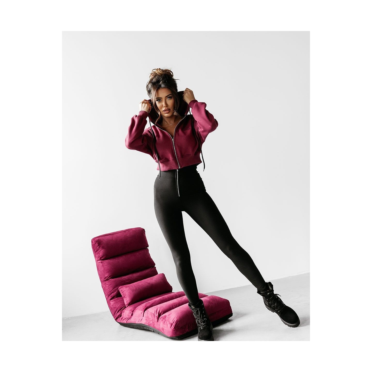 Bluza damska OLAVOGA KEMAL 2025 bordo - FashionPlace - 3