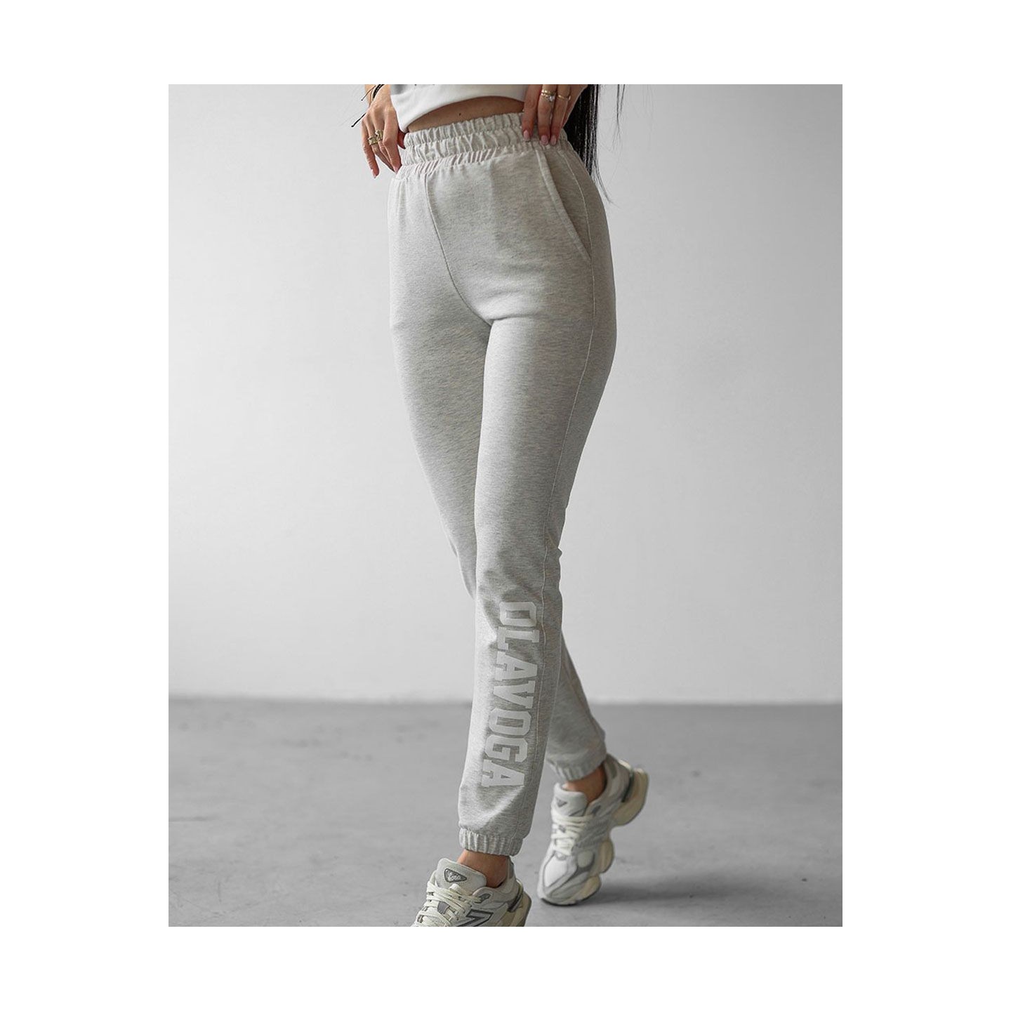 Spodnie damskie OLAVOGA SUGAR 2025 szare - FashionPlace - 2