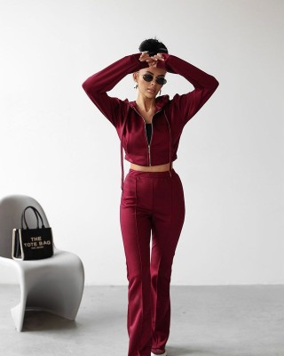 Komplet damski OLAVOGA TUTO 2025 bordo - FashionPlace - 1