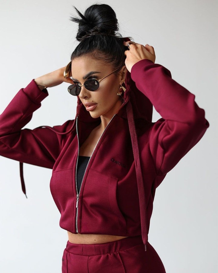 Komplet damski OLAVOGA TUTO 2025 bordo - FashionPlace - 2