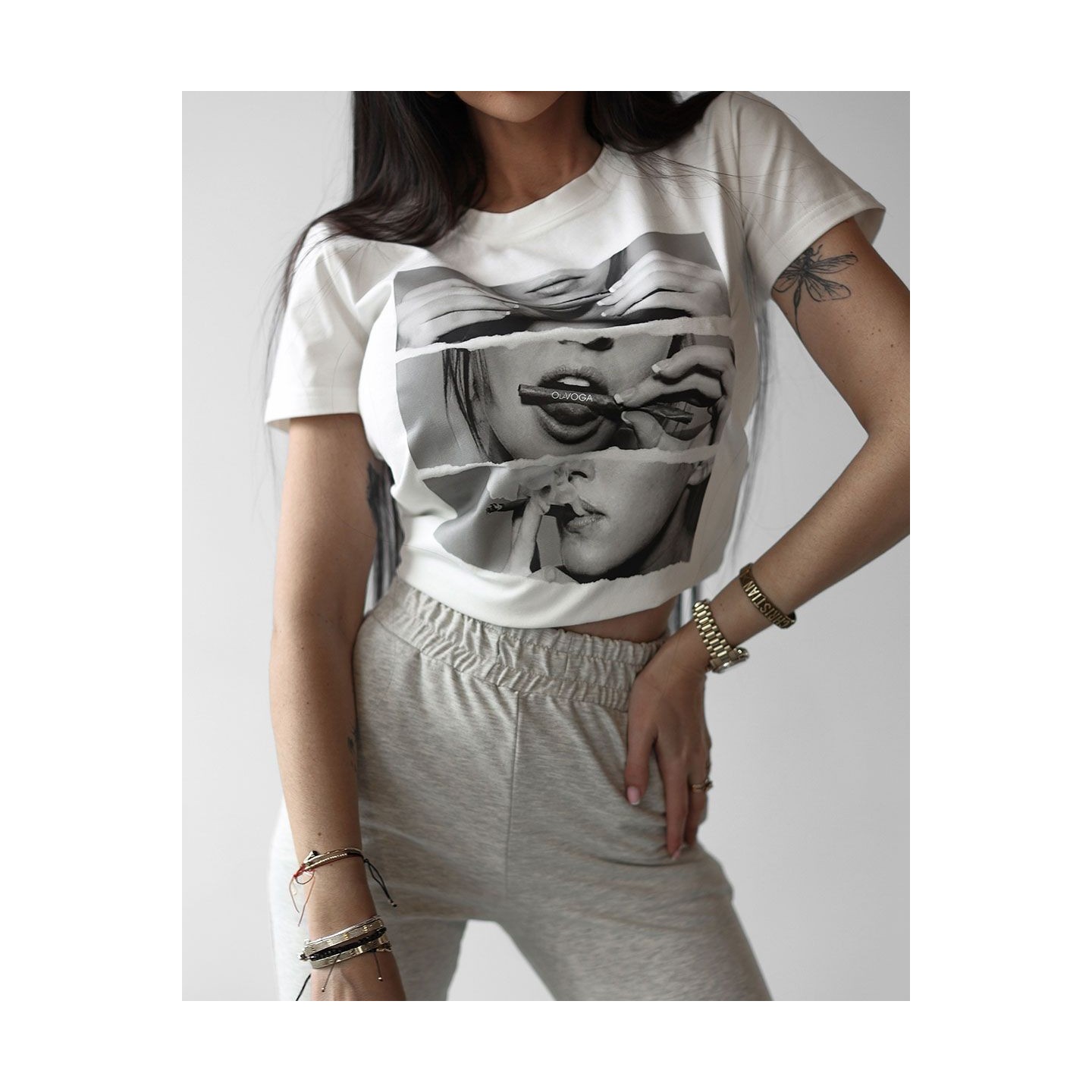 T-shirt damski OLAVOGA LABIOS 2025 ecru - FashionPlace - 5