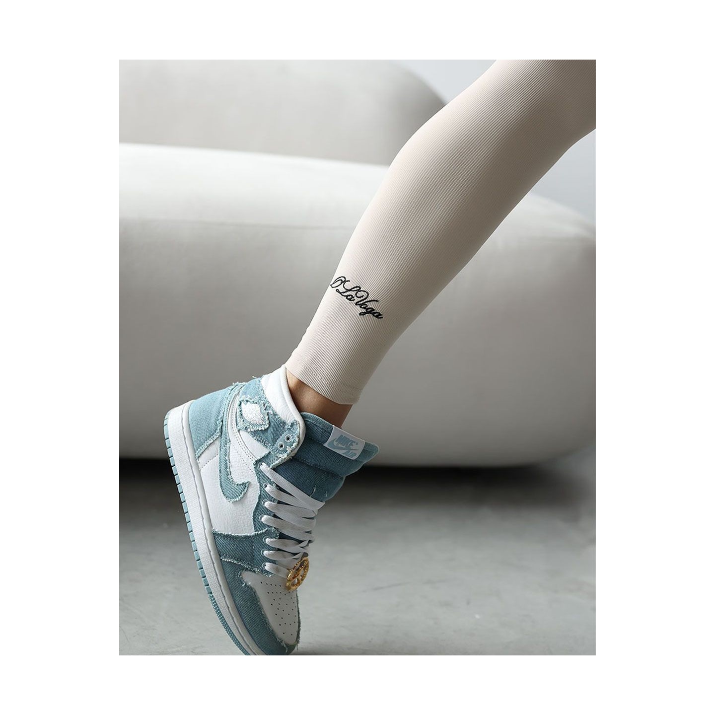 Legginsy OLAVOGA LARIX 2025 beż - FashionPlace - 4