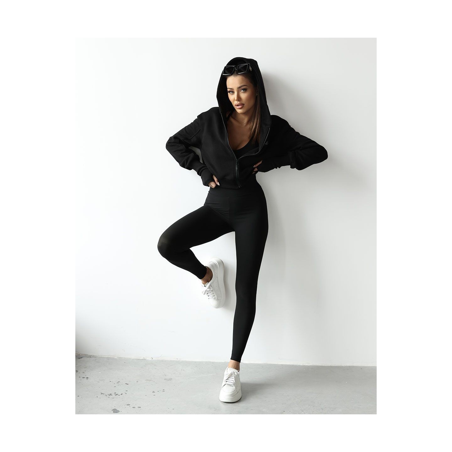 Bluza damska OLAVOGA NIVRA 2025 czerń - FashionPlace - 3
