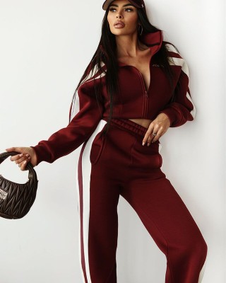 Komplet damski OLAVOGA DABI 2025 bordo - FashionPlace - 1