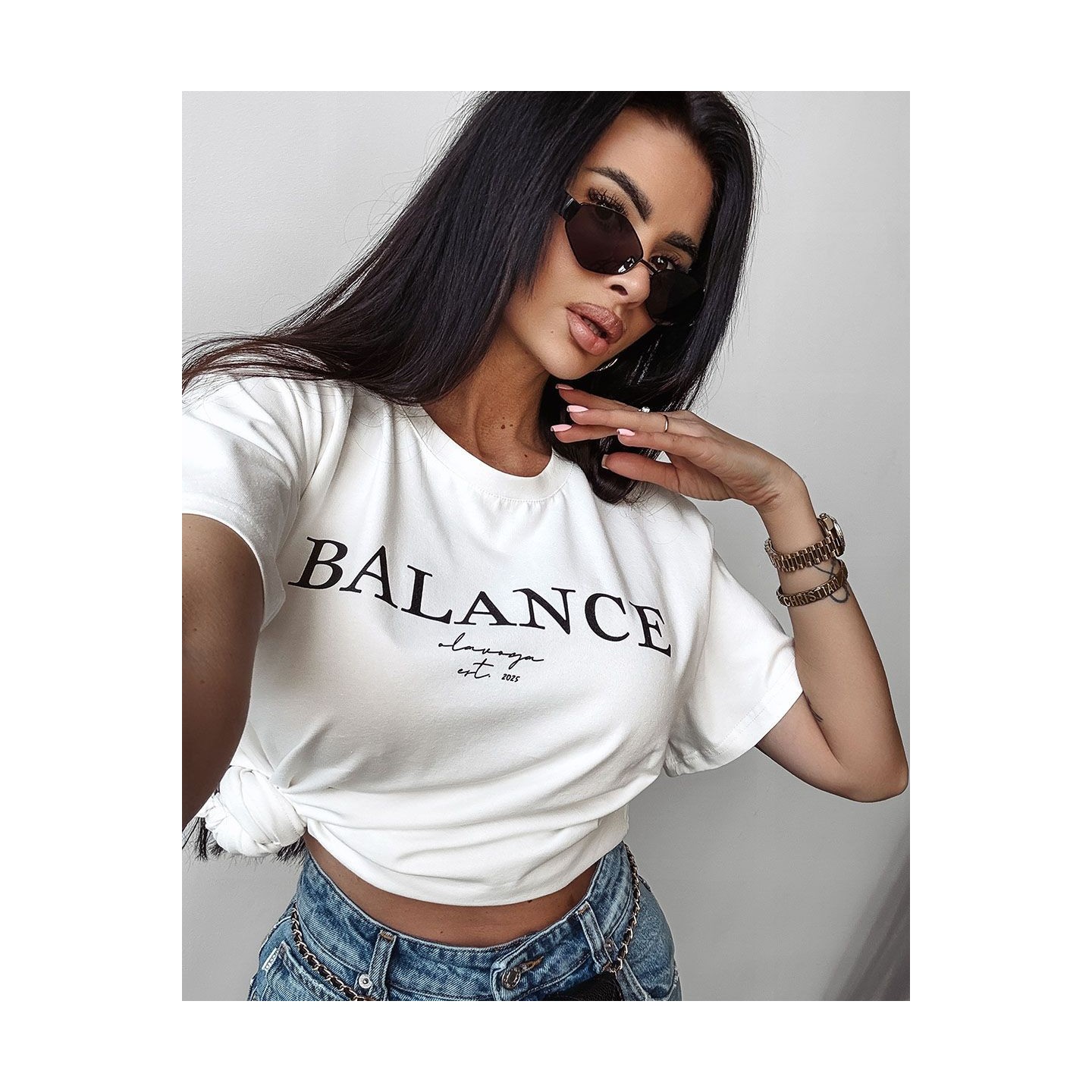 T-shirt damski OLAVOGA BALANS 2025 ecru - FashionPlace - 3