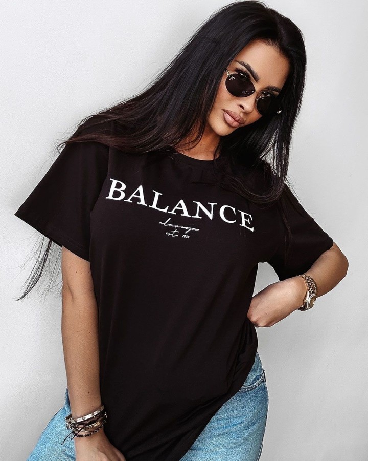 T-shirt damski OLAVOGA BALANS 2025 czerń - FashionPlace - 2