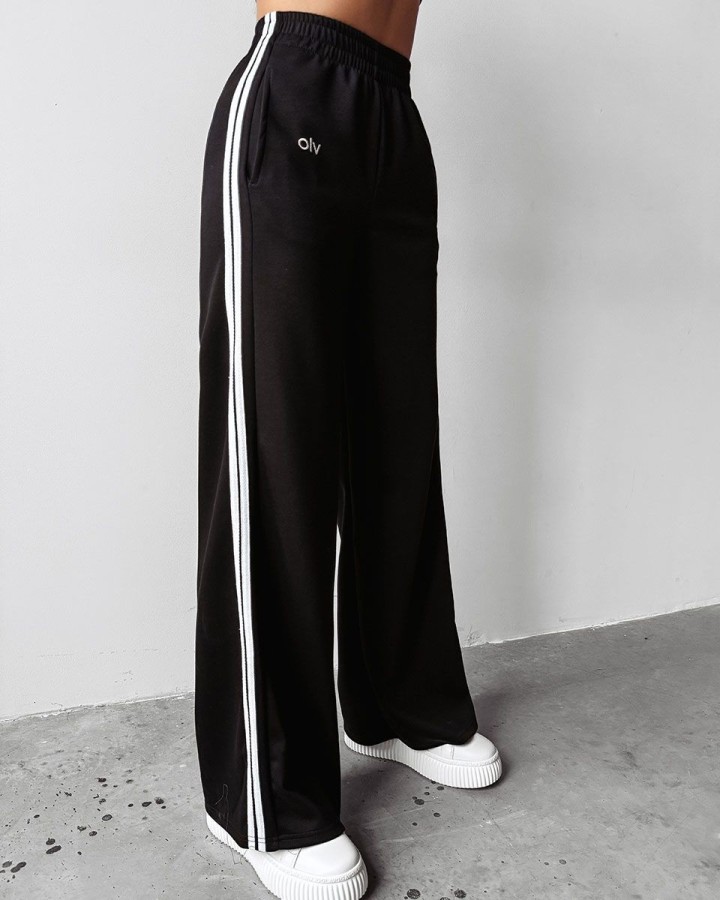 Spodnie damskie OLAVOGA DELINE 2025 czerń - FashionPlace - 2