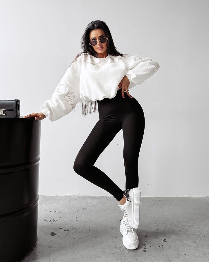 Bluza damska OLAVOGA MARKAZ 2025 ecru - FashionPlace - 2
