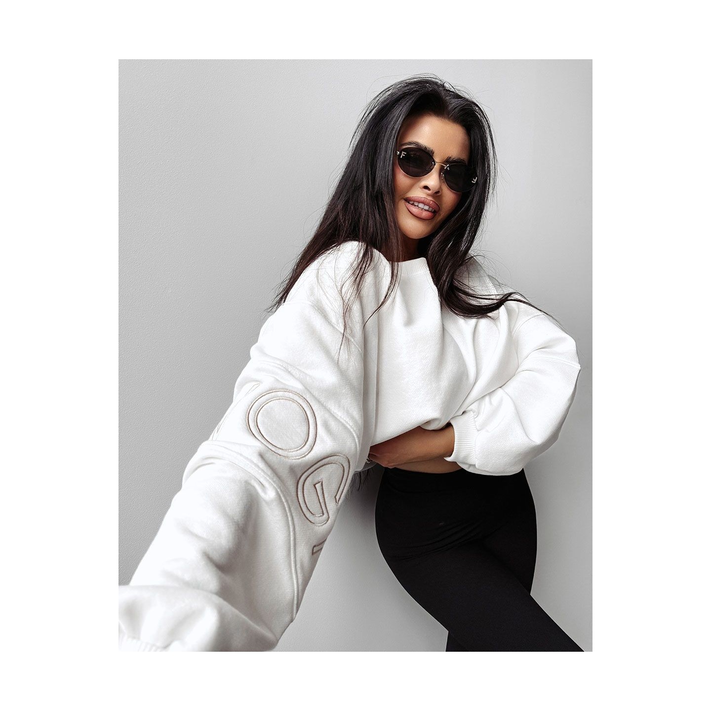 Bluza damska OLAVOGA MARKAZ 2025 ecru - FashionPlace - 4