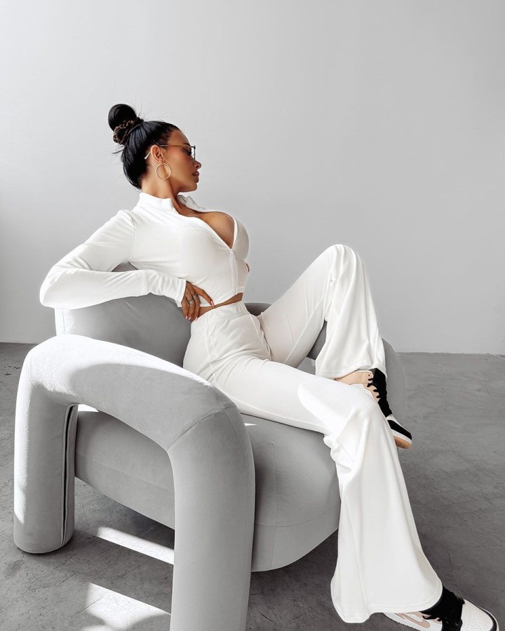 Komplet damski OLAVOGA PRIMROSE 2025 ecru - FashionPlace - 2