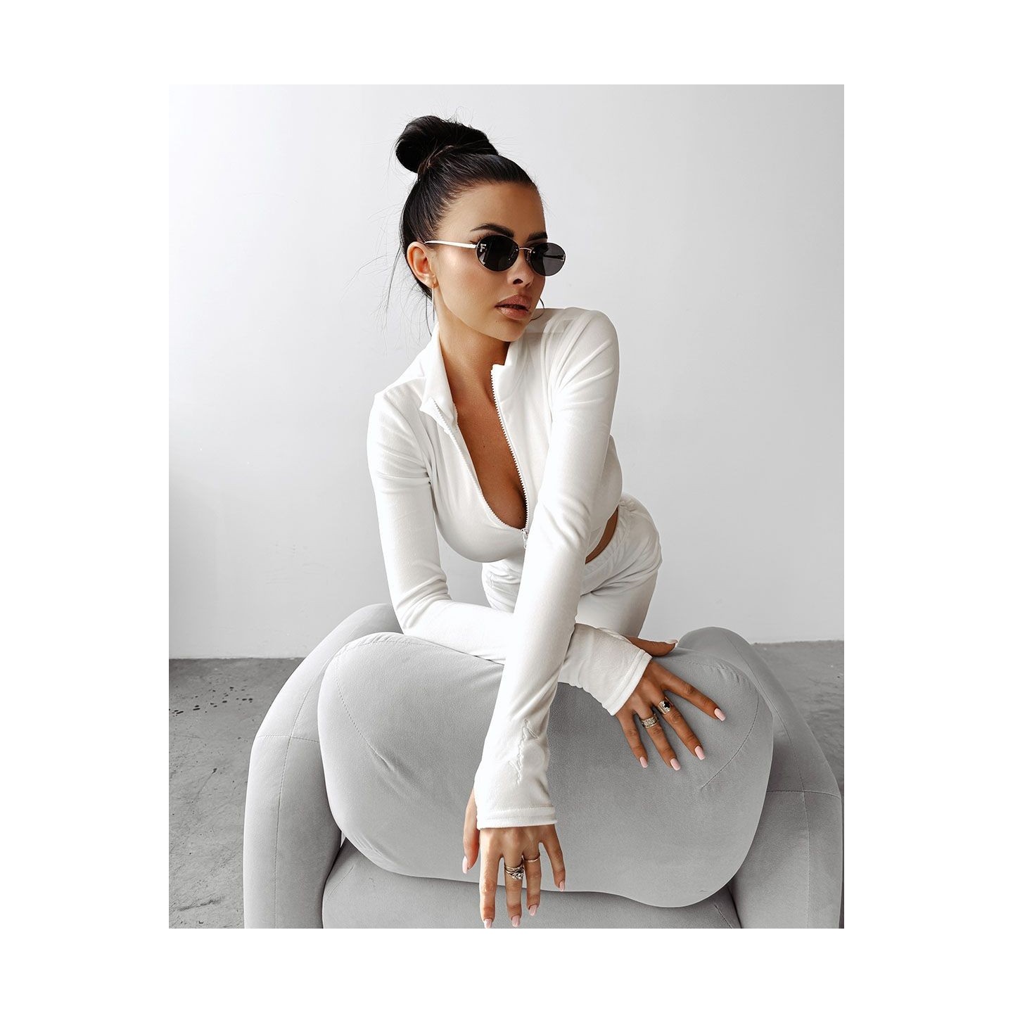 Komplet damski OLAVOGA PRIMROSE 2025 ecru - FashionPlace - 4