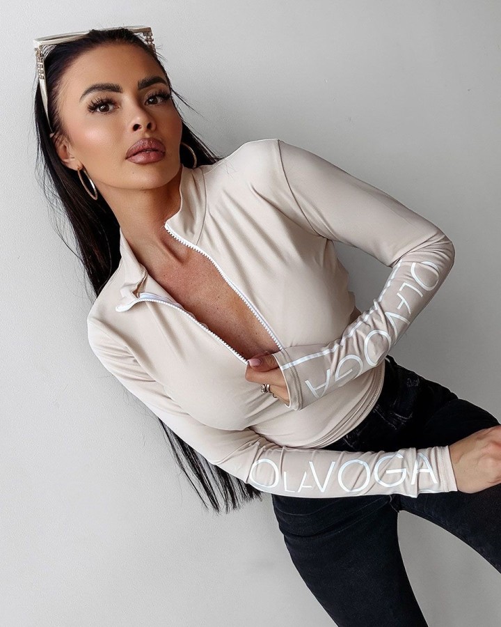 Bluzka damska OLAVOGA BIANKO 2025 beż - FashionPlace - 2
