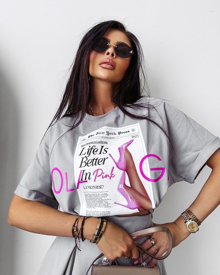 T-shirt damski OLAVOGA CHERISH 2025 szary - FashionPlace - 1