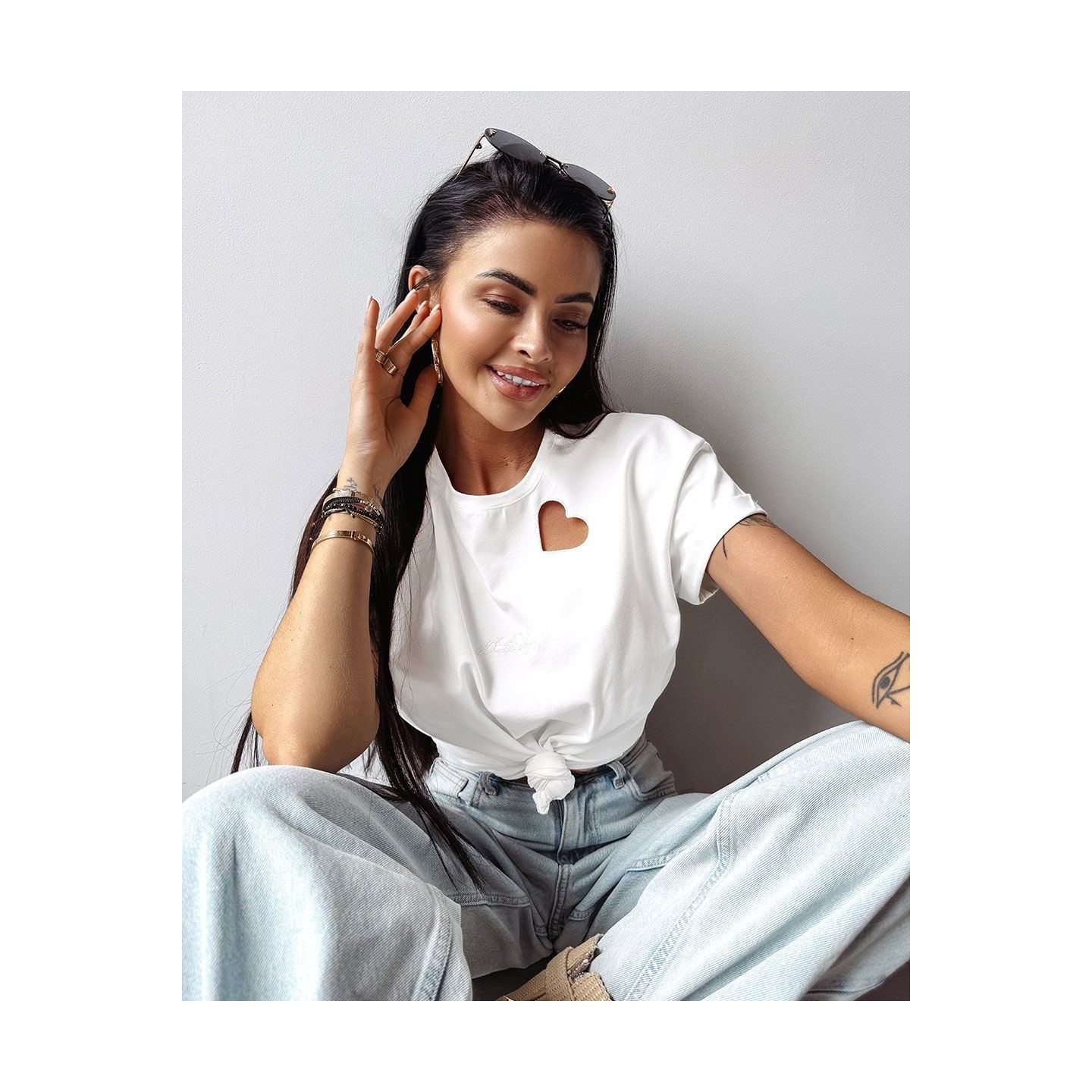 T-shirt damski OLAVOGA LILAC 2025 ecru - FashionPlace - 4