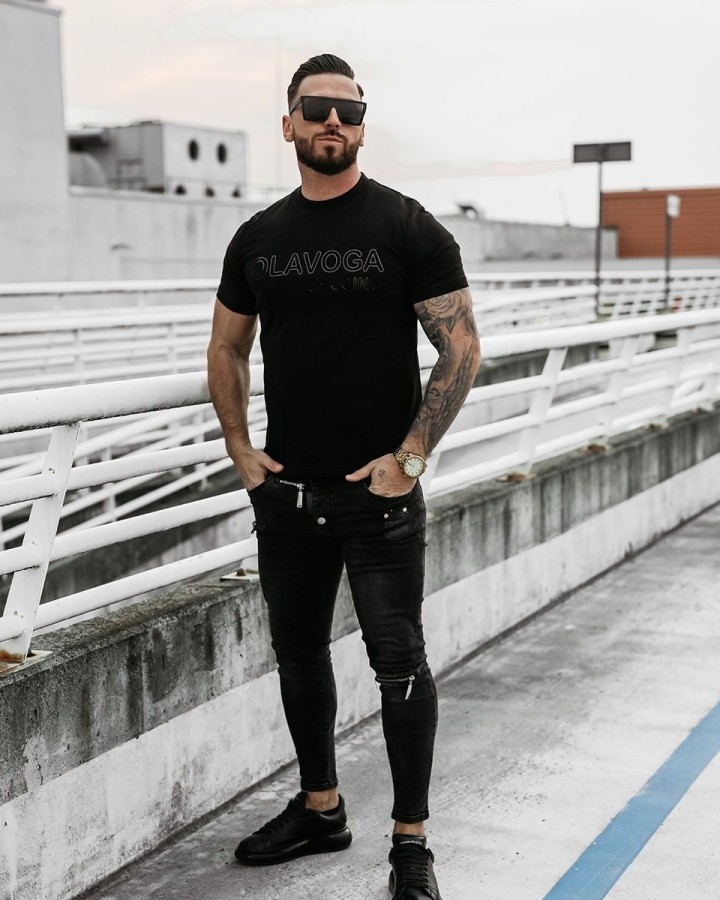 T-shirt męski OLAVOGA GO 2025 czerń - FashionPlace - 1