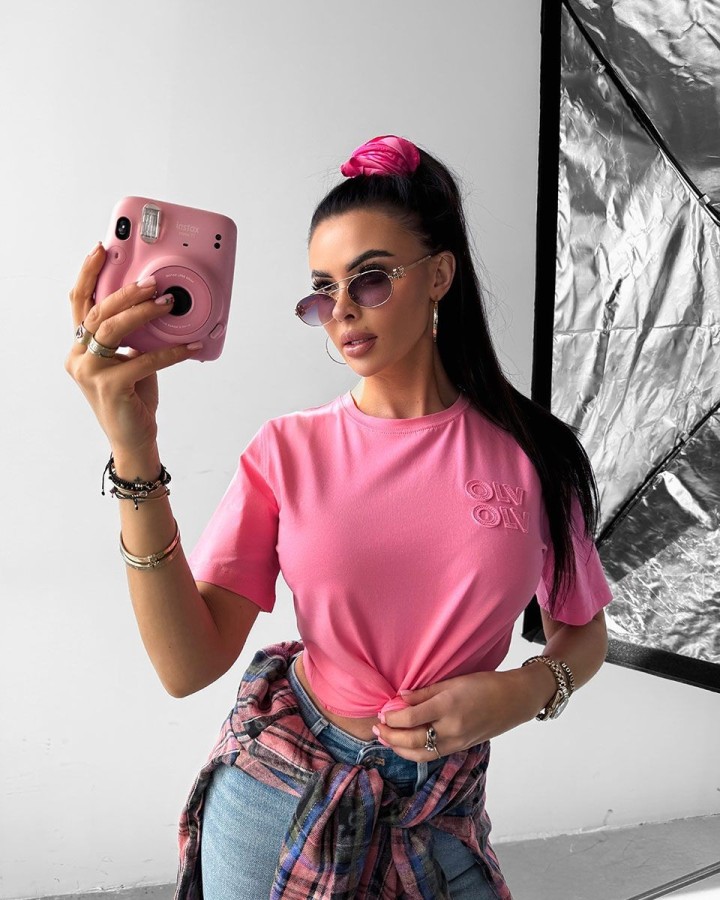 T-shirt damski OLAVOGA SOFT ROSE 2025 róż - FashionPlace - 3