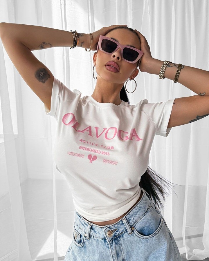 T-shirt damski OLAVOGA IDYLLIC 2025 ecru - FashionPlace - 3