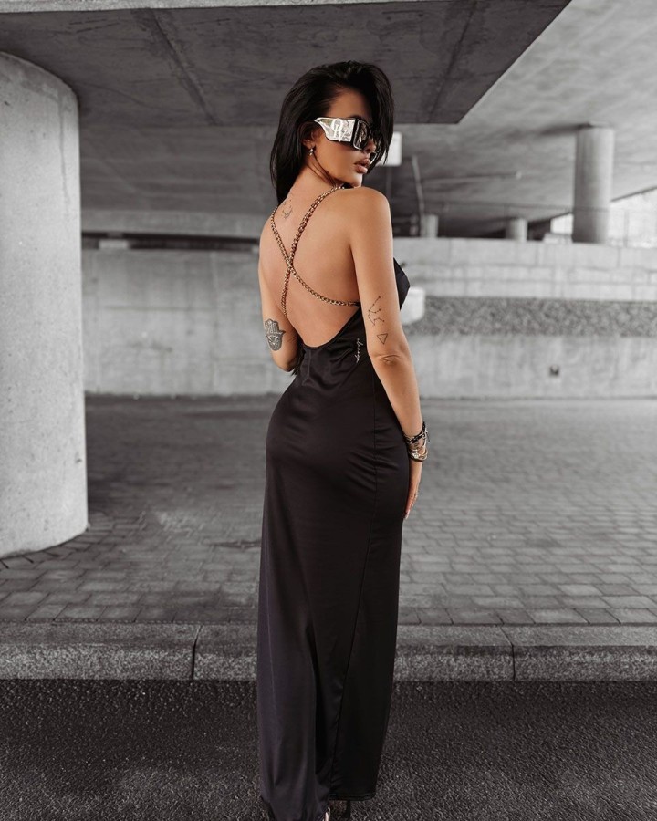 Sukienka damska OLAVOGA MUZA 2025 czerń - FashionPlace - 3