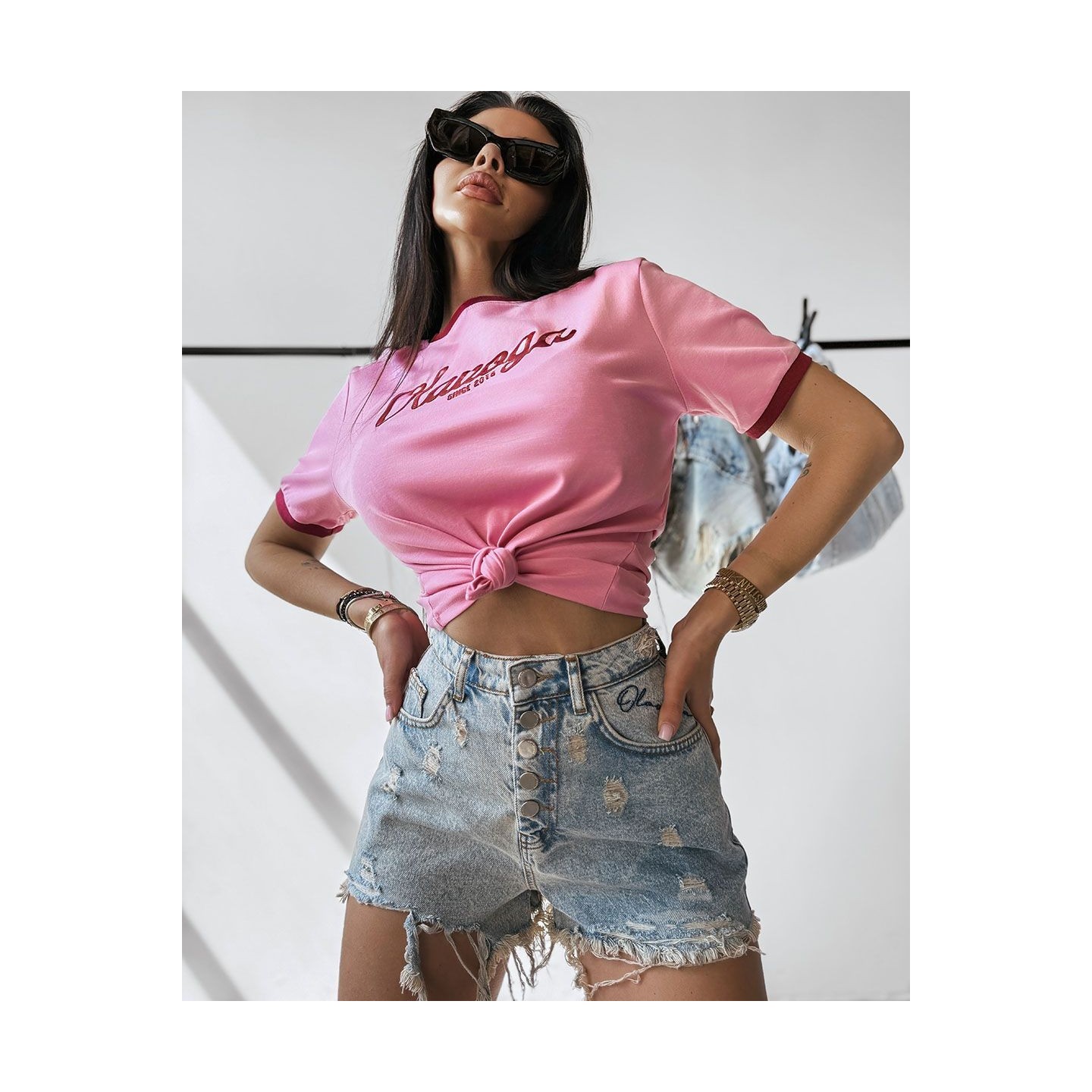 T-shirt damski OLAVOGA AVEN 2025 róż - FashionPlace - 2