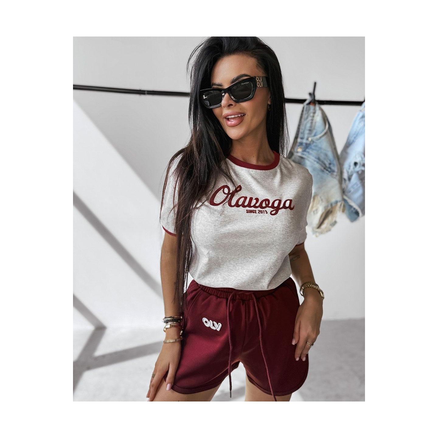 T-shirt damski OLAVOGA AVEN 2025 szary - FashionPlace - 3