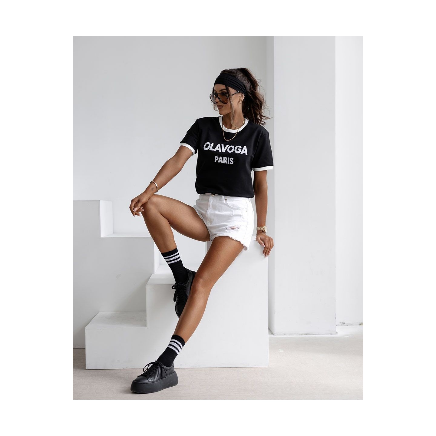 T-shirt damski OLAVOGA HOCK 2025 czerń - FashionPlace - 3