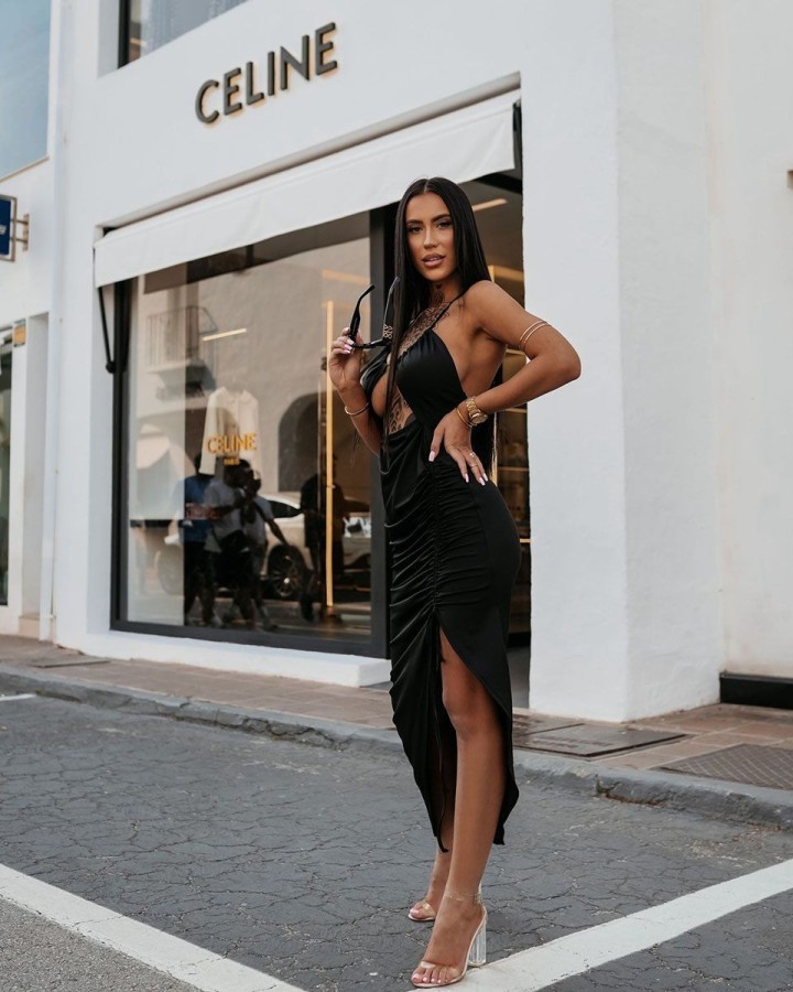 Sukienka damska OLAVOGA JOWISZ 2025 czerń - FashionPlace - 1