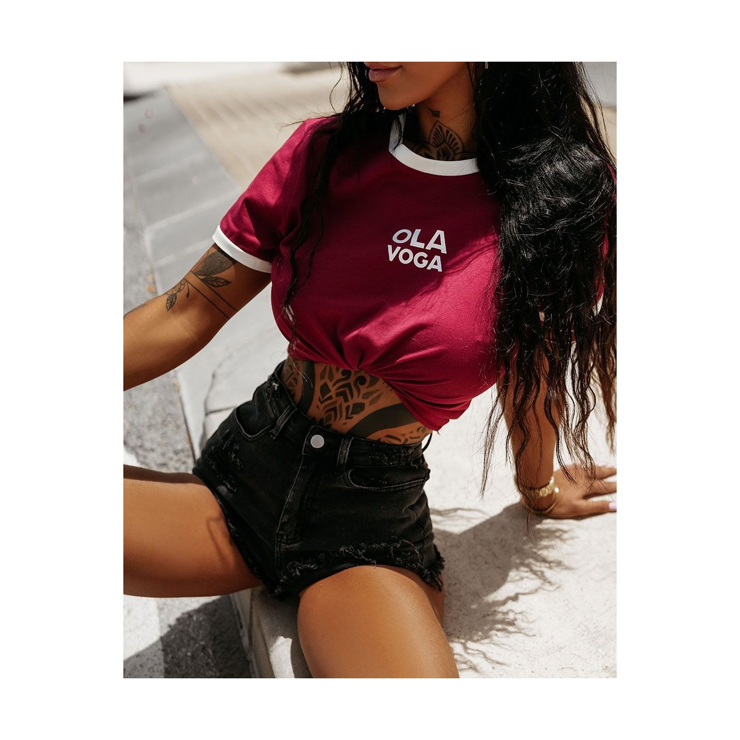 T-shirt damski OLAVOGA SMALTER 2025 bordo - FashionPlace - 2